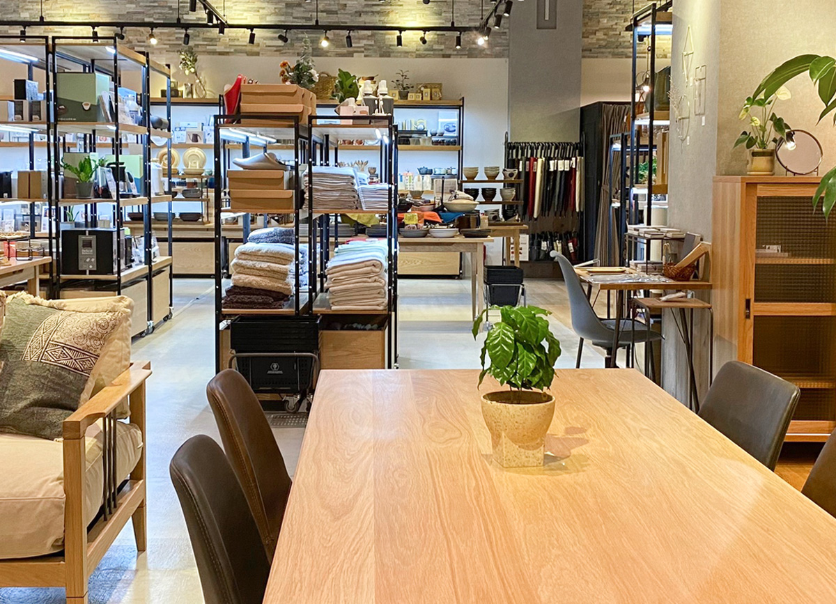 アデペシュ ららぽーと堺店 ラグ じゅうたん カーペット