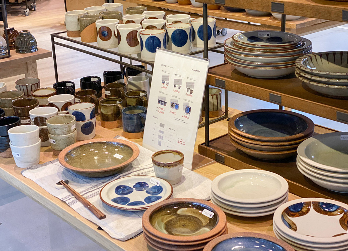 アデペシュ ららぽーと堺店 ラグ じゅうたん カーペット