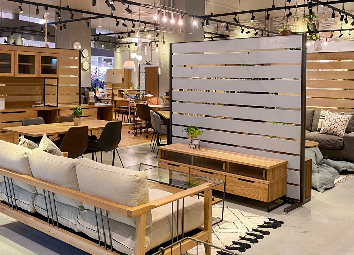 アデペシュ ららぽーと堺店 テーブル チェア チェア ソファ スツールテーブル ベンチ キッチンボード カウンターボード ミラー