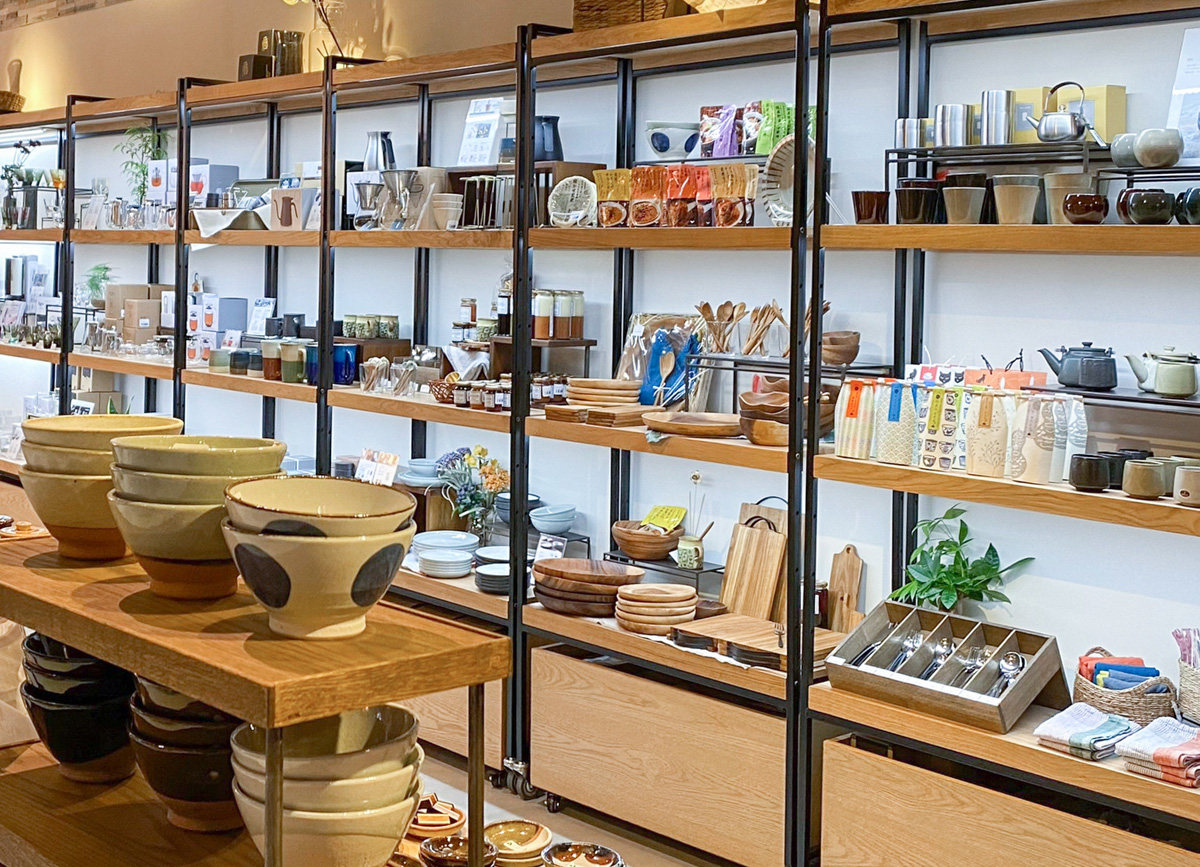 アデペシュ ららぽーと堺店 ラグ じゅうたん カーペット